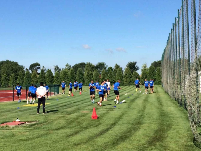Radnik u sportskm cenrtu FSS-a