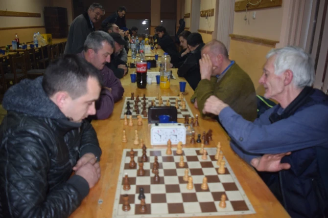 Božićni turnir u šahu