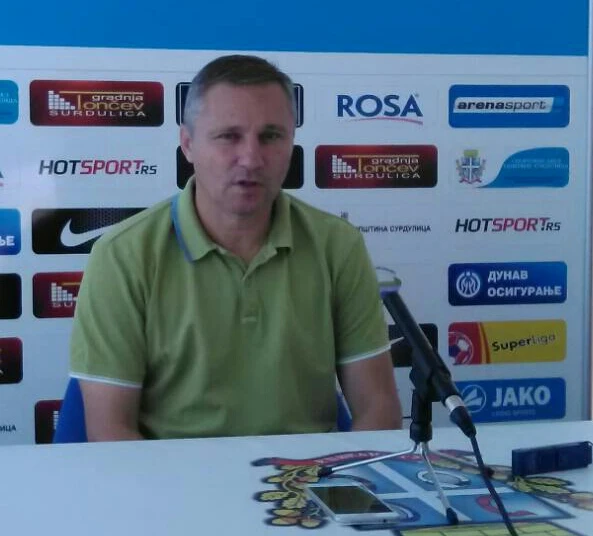Pred prvu utakmicu na klupi Radnika