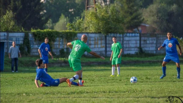Kosanica ostala praznih rukava u Resavici, Zona "Zapad"