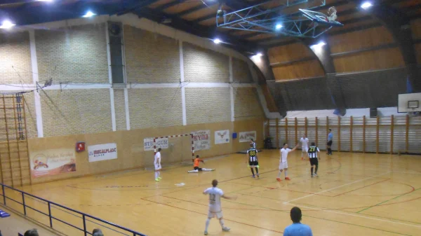 Poraz Jastrepca na startu prvenstva, Prva Futsal liga
