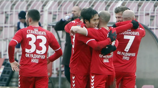 Nišlije "meraklijski", Superliga Srbije