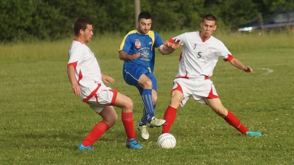 Stigla radost kraj Potkovice u 90. minutu, Prva opštinska liga Obrenovac