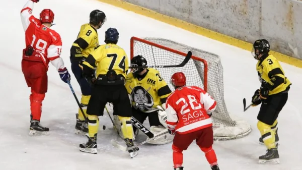IHL: Zvezda ubedljiva u Zagrebu, IHL liga
