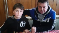 David Skopljak (11), talentovani šahista iz Vojke