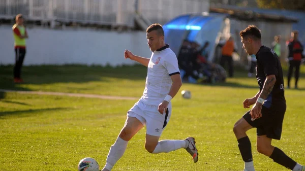 "Grafosi" nadvisili Slogu, Prva liga Srbije