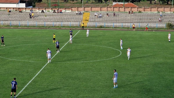 Darko Stojanović i Denis Ristov evrogolovima overili prvo mesto (video), Srpska liga Istok