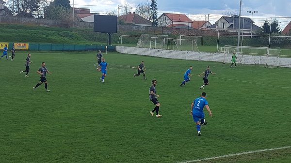Nula u Surčinu, Jedinstvo i Prva iskra razočarali igrom, Srpska liga Beograd