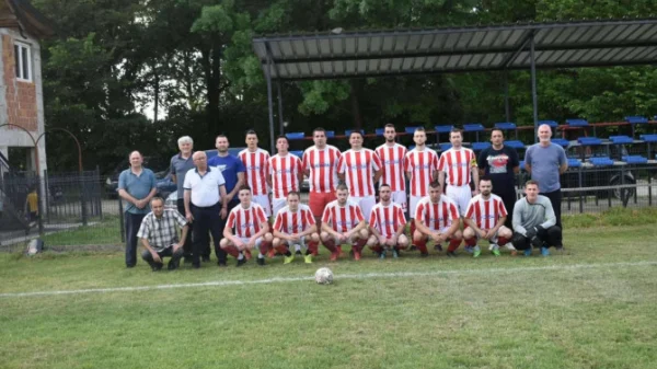 U Lozni ništa novo, nastavljen je niz pobeda Sloge, Prva rasinska okružna liga
