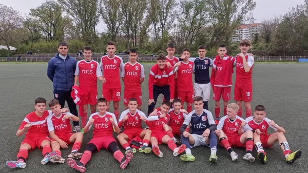 Stojković dva puta u metu, Prva liga pionira FSRIS