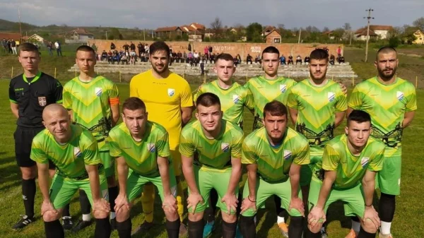 Trsteničani slavili pobedu u Rakitovu i dalje u trci za vrh tabele, Zona "Zapad"