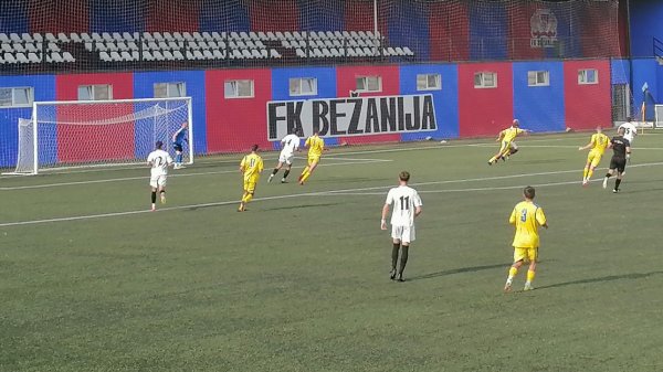 Kartonijada umesto golova na Bežaniji, Srpska liga Beograd