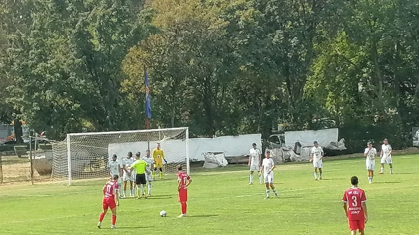 Ušće pobedom na dobrim Barajevcima od prvog kola najavilo aspiracije na viši rang, Srpska liga Beograd
