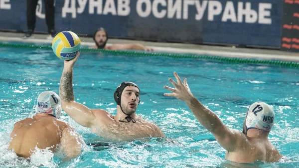 Poraz Radničkog posle preokreta na Novom Beogradu, VRL Premier league